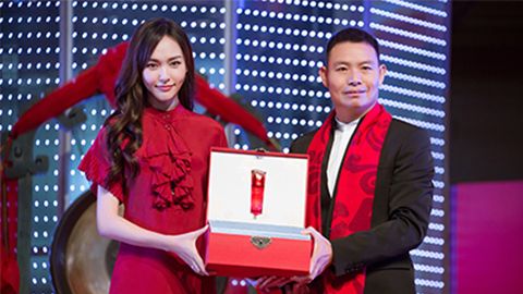 中国美正当红，和记A股上市，引领新时代